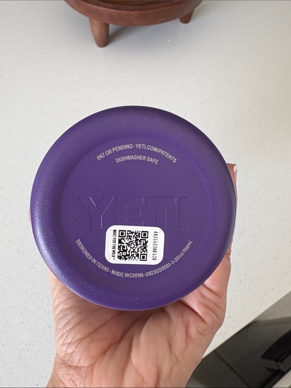 Yeti Purple Rambler Tumbler with Clear Lid - Picture 4 of 4